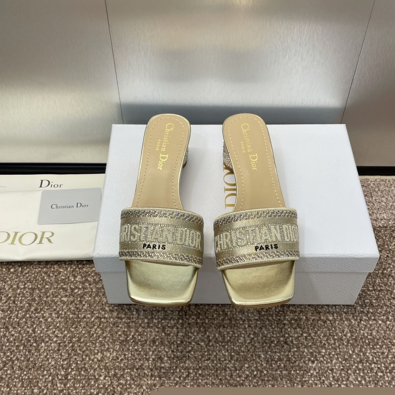 ch**an D*or slippers